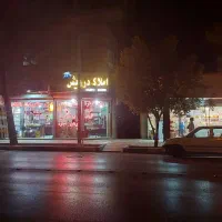 واحد-اداری-تجاری-52-متری-دو-سمت-نور-درخیابان-لاهور