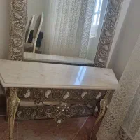 آیینه و کنسول برنجی