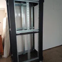 رک ایستاده ۴۲ یونیت عمق ۱۰۰