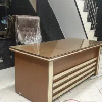 میز مدیریت ال کاملا نو