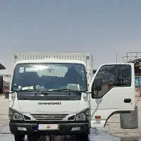 ایسوزو شیلر۱۴۰۰