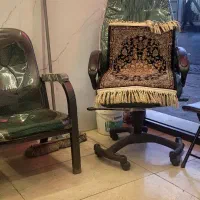 صندلی اداری و انتظار