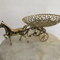 دکوری برنزی