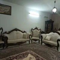 فروش مبل به همراه میز ناهارخوری
