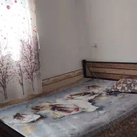 تخت خواب دو نفره سالم و تمیز|تخت و سرویس خواب|شیراز, جوادیه|دیوار