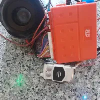 دزدگیر و هدایت دو سو عالی قیمت مناسب|قطعات یدکی و لوازم جانبی|سیرجان, |دیوار