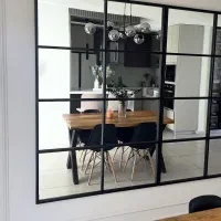 قاب اینه فلزی|آینه|قم, قلعه کامکار|دیوار