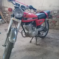 موتورسیجی ۱۲۵