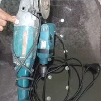 یک عدد سنگ فلز بوش همراه یک عدد دلر فروشی