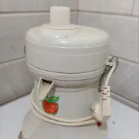 آبمیوه گیری بدنه آلومینیومی قدیمی|آبمیوه‌گیر و آب‌مرکبات‌گیر|قم, بلوار امین و ساحلی|دیوار