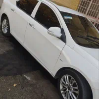 ماشین بسیار تمییز وآپشنها فول|خودرو سواری و وانت|نیشابور, دارایی|دیوار