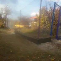 فنس‌کشی‌وتمام‌کارهایه‌باغهابااستاندادانجام‌میشه