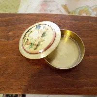 جا جواهری برنجی آنتیک و قدیمی