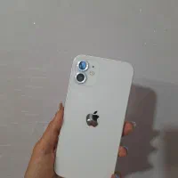 اپل iPhone 12 با حافظهٔ ۱۲۸ گیگابایت