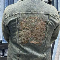 کاپشن لی|لباس|پیشوا, |دیوار