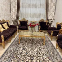 مبل استیل سلطنتی با میز ناهارخوری