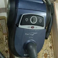 جارو برقی کار کرده تمیز و سالم