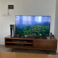 میز تلویزیون در حد نو