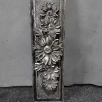 تابلوها وگلدان