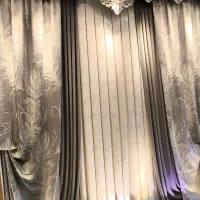 یک فروشنده و یک کارگرساده