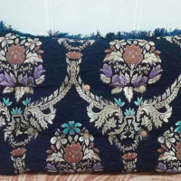 دوازده عدد پشتی