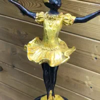 مجسمه فانتزی دختر ایستاده برنز