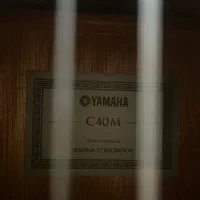 گیتار کلاسیک یاماها C40|گیتار، بیس، امپلیفایر|ساری, |دیوار