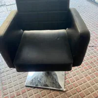 صندلی آرایشگری پذالی