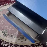 میز کامپیوتر تمیز ونو
