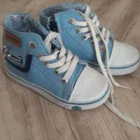 تعدادی کفش بچگانه|کفش و لباس بچه|تاکستان, |دیوار