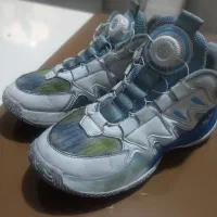 کتونی برای سنین ۸ الی ۱۶ سال سایز ۳۶