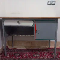 میزتحریر فلزی سالم