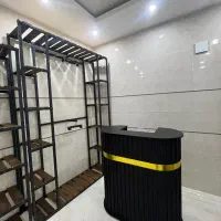 نصب و اجرای فروشگاه رگال،قفسه،مانکن و غیره