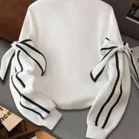 دورس تو کرکی و باکسی کلاهدار|لباس|سلماس, |دیوار