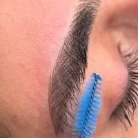 کلینیک تخصصی آرایش دائم و میکروبلیدینگ|خدمات آرایشگری و زیبایی|اندیشه, اندیشه فاز ۱|دیوار