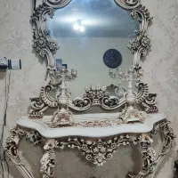 آینه کنسول و شمعدان