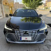 تیوتا اوالون ۲۰۲۵