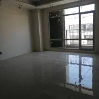 160 متر سه خواب رو به نما