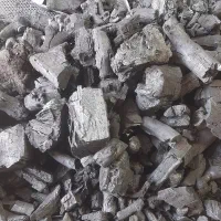کار در کارگاه بسته بندی زغال