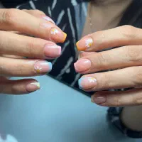 تخفیف ویژه کاشت ناخن تخصصی/ترمیم آموزش ناخن/رنگ مو|خدمات آرایشگری و زیبایی|قدس, شهر‌قدس|دیوار