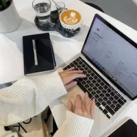 کار باگوشی بدون سرمایه برای بانوان