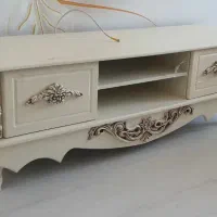 میز تلویزیون کرم رنگ مستطیل