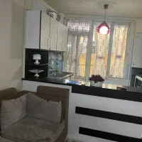 ۵۰ متری/آسانسور دار/تاپ لوکیشن/زمزم