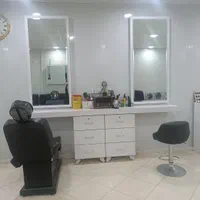 تمام دکور به فروش میرسد به طور کلی نه تکی