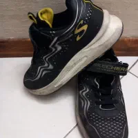 کفش کتونی و تابستانی