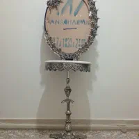 شمعدان و میز و آین