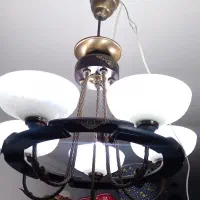 یک لوستر زیبا