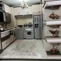 خانه ویلایی سر سه نبش موقعیت عالی