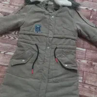 یک عدد پالتو پشمی زمستانه