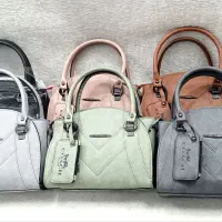 شاگرد ساده نیروی کار در انبار